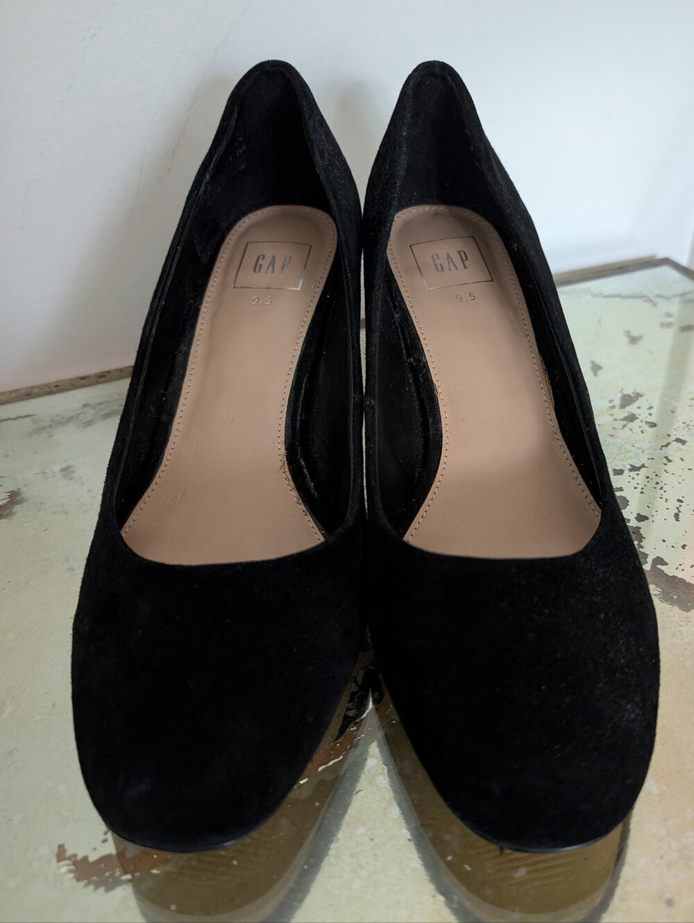 Gap Women's Black Suede Block Heels Size 9.5  Classic Shoes Office Party Wedding